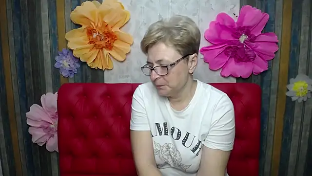 EmiliaGree online show from May 8, 2026, 5:07 pm