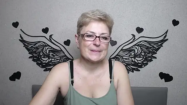 EmiliaGree online show from July 26, 2026, 5:09 pm