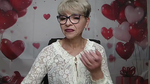 EllaBonito online show from April 30, 2026, 5:36 am