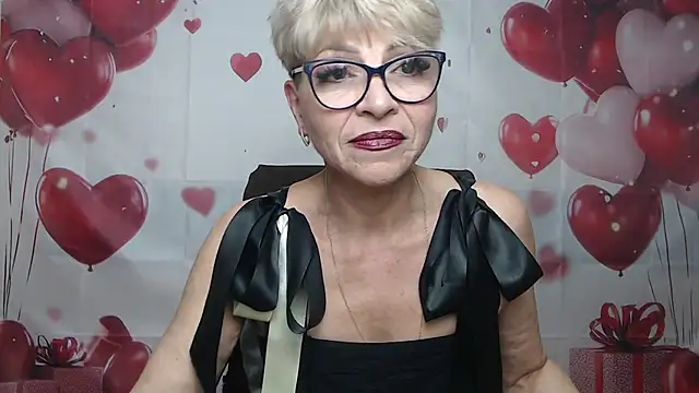 EllaBonito online show from May 16, 2026, 5:48 am