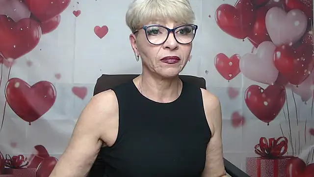 EllaBonito online show from May 17, 2026, 5:38 am