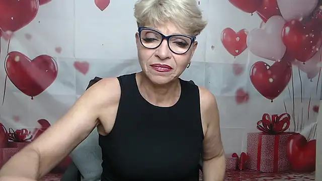 EllaBonito online show from July 6, 2026, 3:03 pm
