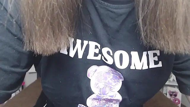 LauraHlot online show from February 17, 2025, 6:26 pm