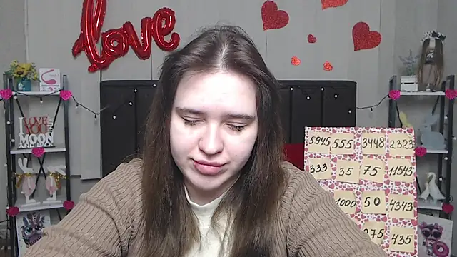 LauraHlot online show from March 2, 2025, 6:30 pm