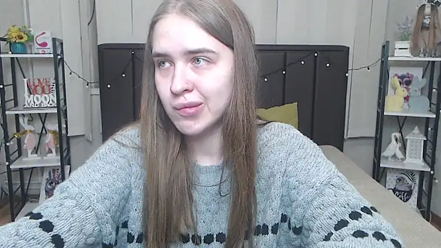 LauraHlot online show from September 21, 2025, 5:53 am