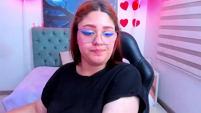 Camiila Osorio online show from March 13, 2025, 3:44 am