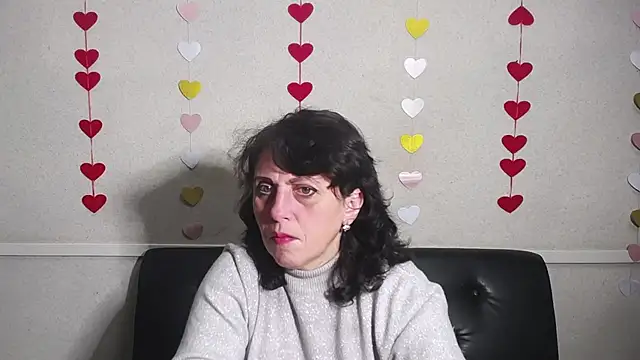 Snapshot of LuciaMii chatting on January 26, 2025, 6:06 pm LuciaMii online show from January 26, 2025, 6:06 pm