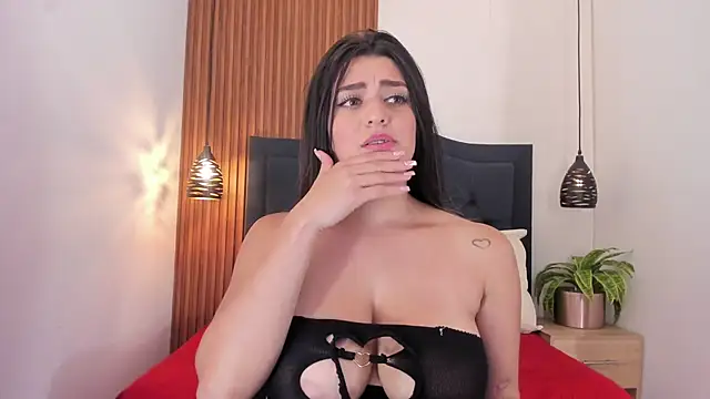 SARA STONE17 online show from December 26, 2024, 10:52 pm