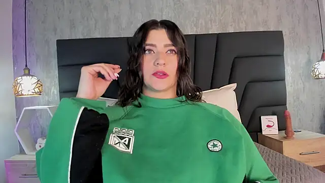 SARA STONE17 online show from January 14, 2025, 11:10 am