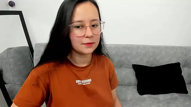 Sofiskies online show from January 31, 2025, 11:45 pm