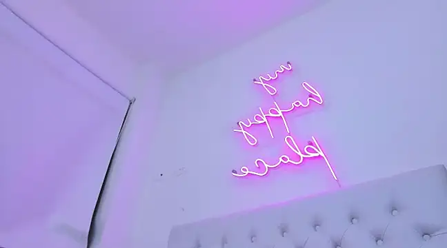 silvana  miller online show from January 23, 2025, 10:33 pm