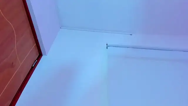 silvana  miller online show from February 14, 2025, 7:33 pm