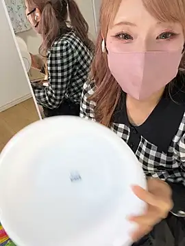 alice  1111 online show from October 26, 2025, 11:49 am