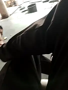 Snapshot of White_devil02 chatting on December 10, 2024, 10:38 am White devil02 online show from December 10, 2024, 10:38 am