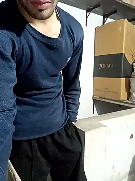 Snapshot of White_devil02 chatting on December 17, 2024, 4:53 pm White devil02 online show from December 17, 2024, 4:53 pm