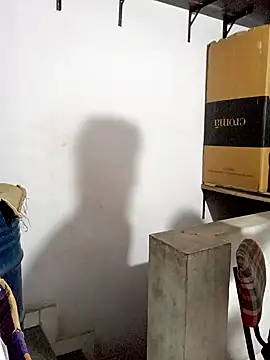 Snapshot of White_devil02 chatting on February 15, 2025, 6:44 am White devil02 online show from February 15, 2025, 6:44 am