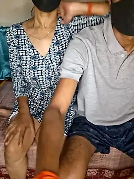 Snapshot of Nitya-Mahesh chatting on July 29, 2026, 6:06 pm Nitya-Mahesh online show from July 29, 2026, 6:06 pm
