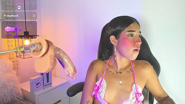 Snapshot of baby_naughty1_ chatting on January 7, 2025, 4:37 pm baby naughty1 online show from January 7, 2025, 4:37 pm