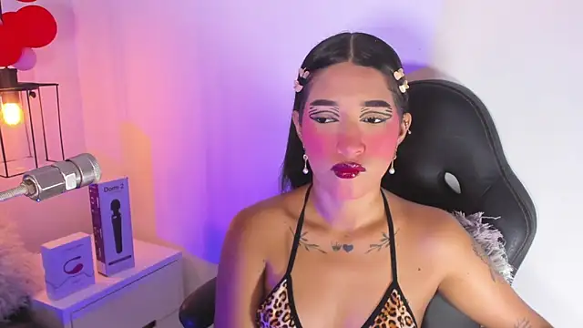 Snapshot of baby_naughty1_ chatting on February 21, 2025, 1:44 pm baby naughty1 online show from February 21, 2025, 1:44 pm