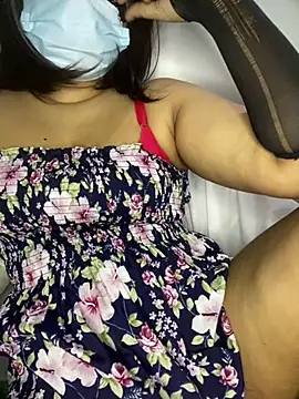 Snapshot of Shadow_Girl007 chatting on January 10, 2025, 7:54 pm Shadow Girl007 online show from January 10, 2025, 7:54 pm