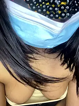 Snapshot of Shadow_Girl007 chatting on February 18, 2025, 9:31 pm Shadow Girl007 online show from February 18, 2025, 9:31 pm