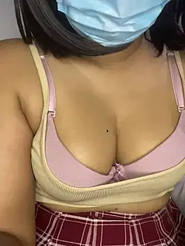 Snapshot of Shadow_Girl007 chatting on March 8, 2025, 4:28 pm Shadow Girl007 online show from March 8, 2025, 4:28 pm