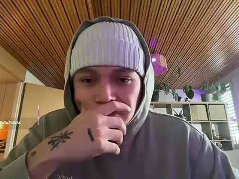 ccamilo-andress online show from January 8, 2026, 10:17 am