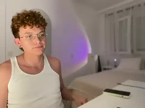 ccamilo-andress online show from April 24, 2026, 9:17 pm