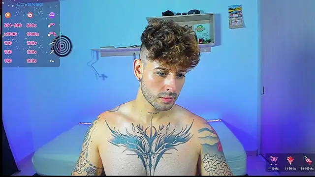 Snapshot of Ares_blue chatting on May 13, 2026, 1:19 pm Ares blue online show from May 13, 2026, 1:19 pm
