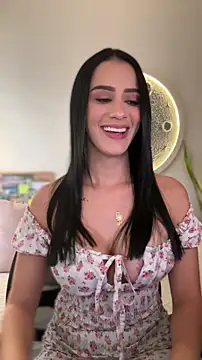 Snapshot of SarahhSmitth1 chatting on April 27, 2026, 10:08 pm SarahhSmitth1 online show from April 27, 2026, 10:08 pm