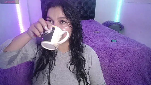 Snapshot of Laurenkenner_ chatting on April 23, 2026, 6:54 pm Laurenkenner online show from April 23, 2026, 6:54 pm