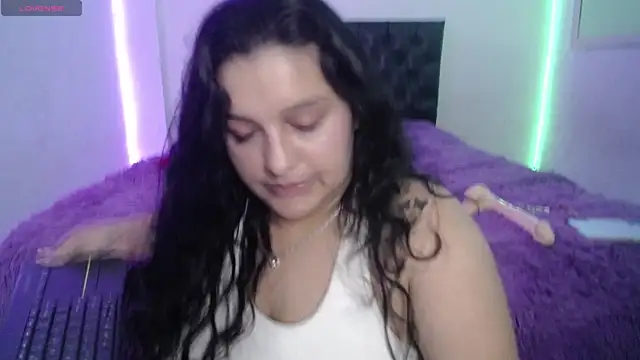 Snapshot of Laurenkenner_ chatting on April 30, 2026, 8:57 pm Laurenkenner online show from April 30, 2026, 8:57 pm