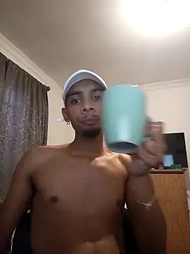 29YOURZ 28  online show from December 12, 2024, 4:37 am