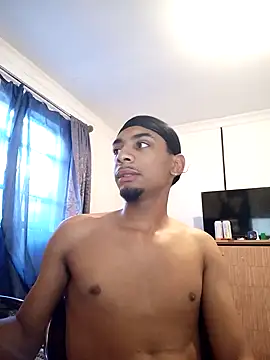 29YOURZ 28  online show from December 14, 2024, 4:45 am