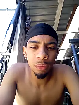 29YOURZ 28  online show from December 14, 2024, 8:45 am