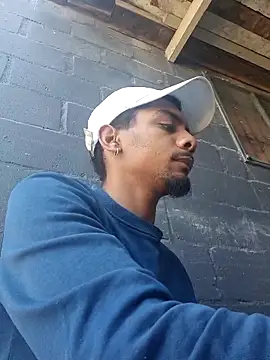 29YOURZ 28  online show from October 9, 2025, 11:08 am