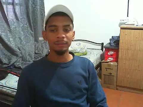 29YOURZ 28  online show from November 6, 2025, 9:54 am