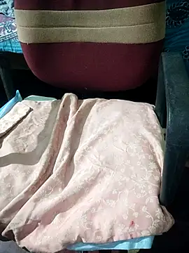 Ralisha Rani online show from November 15, 2025, 2:13 pm