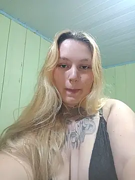 Snapshot of Aninhababyy chatting on July 11, 2026, 2:53 pm Aninhababyy online show from July 11, 2026, 2:53 pm