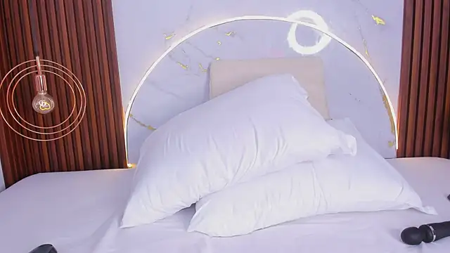 miamiller69 online show from March 31, 2026, 4:35 am