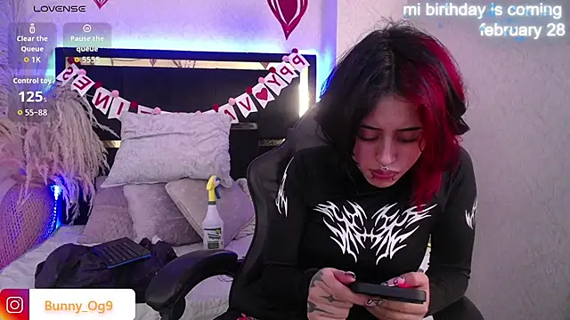 Bunny O online show from February 19, 2026, 11:34 pm