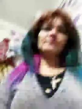 SweetLeila40 online show from December 30, 2024, 7:42 pm