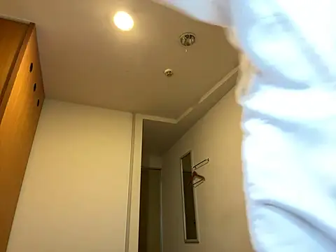 Snapshot of Gen-4422 chatting on January 9, 2025, 1:56 pm Gen-4422 online show from January 9, 2025, 1:56 pm