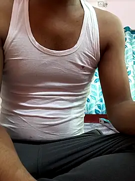 MUMTAJ-1 online show from April 6, 2026, 1:03 am