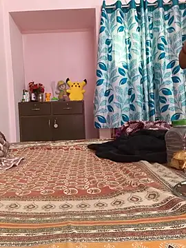 MUMTAJ-1 online show from May 21, 2026, 1:34 am