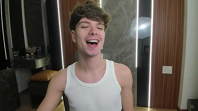 Snapshot of calvin_love_you chatting on April 20, 2026, 12:52 pm calvin love you online show from April 20, 2026, 12:52 pm