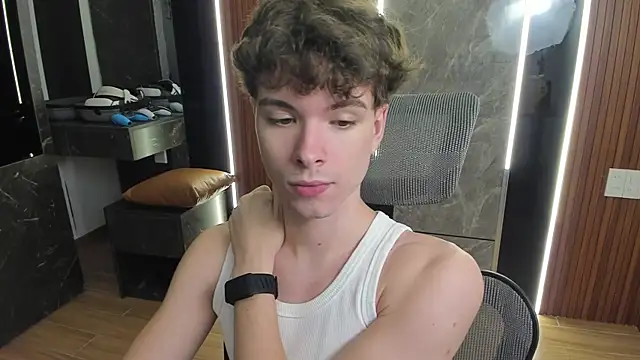 calvin love you online show from July 28, 2026, 3:21 pm