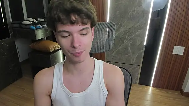 calvin love you online show from July 28, 2026, 8:52 pm