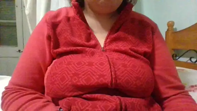 Snapshot of maria38xxx chatting on December 1, 2024, 7:47 pm maria38xxx online show from December 1, 2024, 7:47 pm