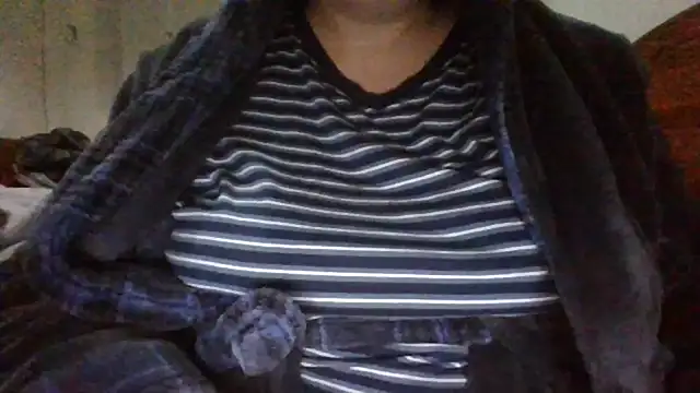 Snapshot of maria38xxx chatting on December 10, 2024, 9:54 pm maria38xxx online show from December 10, 2024, 9:54 pm